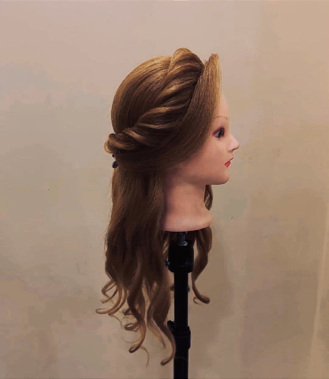HAIRSTYLES SKILLS!