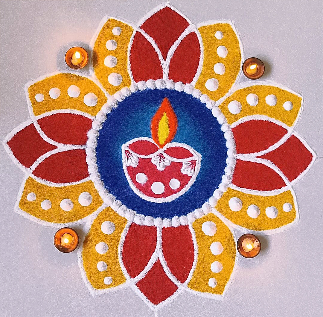 2 SIMPLE AND ELEGANT RANGOLI DESIGNS!