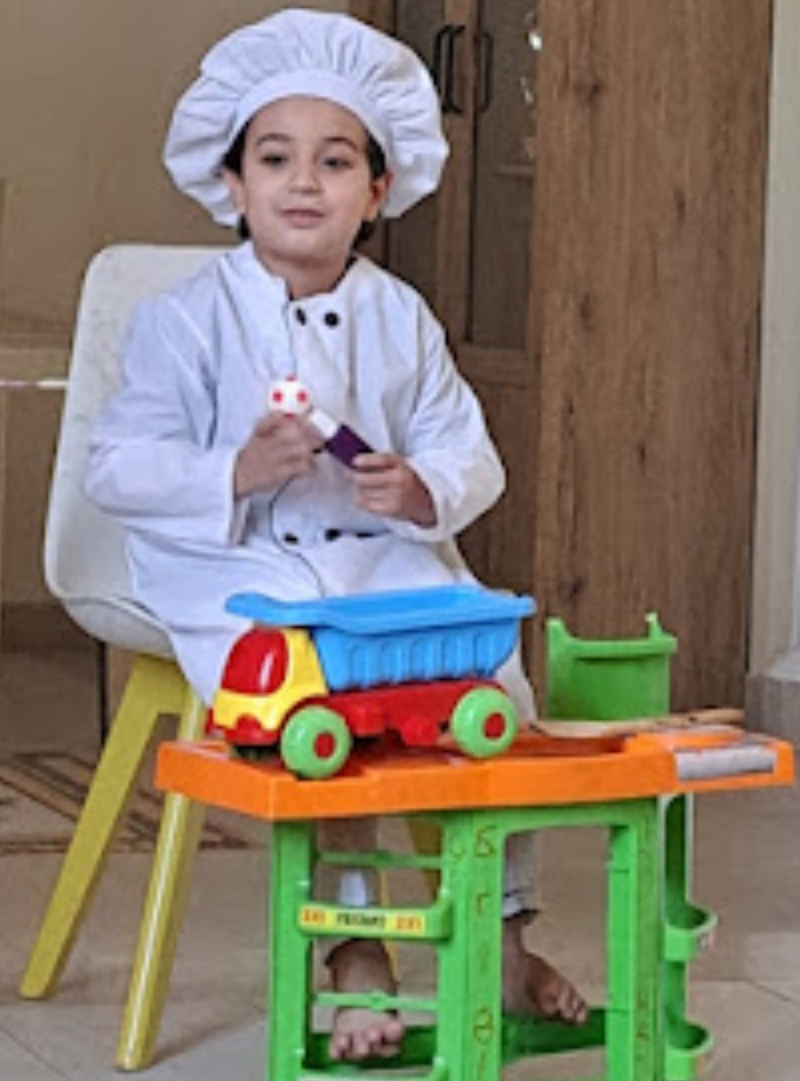 Do You Know This Little Seller?