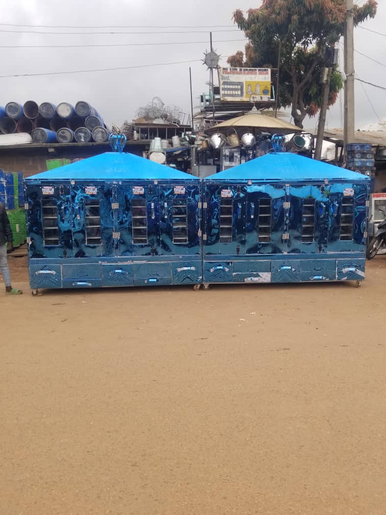 A 500 CAPACITY FISH DRYER FEATURING ELECTRIC/GAS AND CHARCOAL HEATER SYSTEMS — image 4