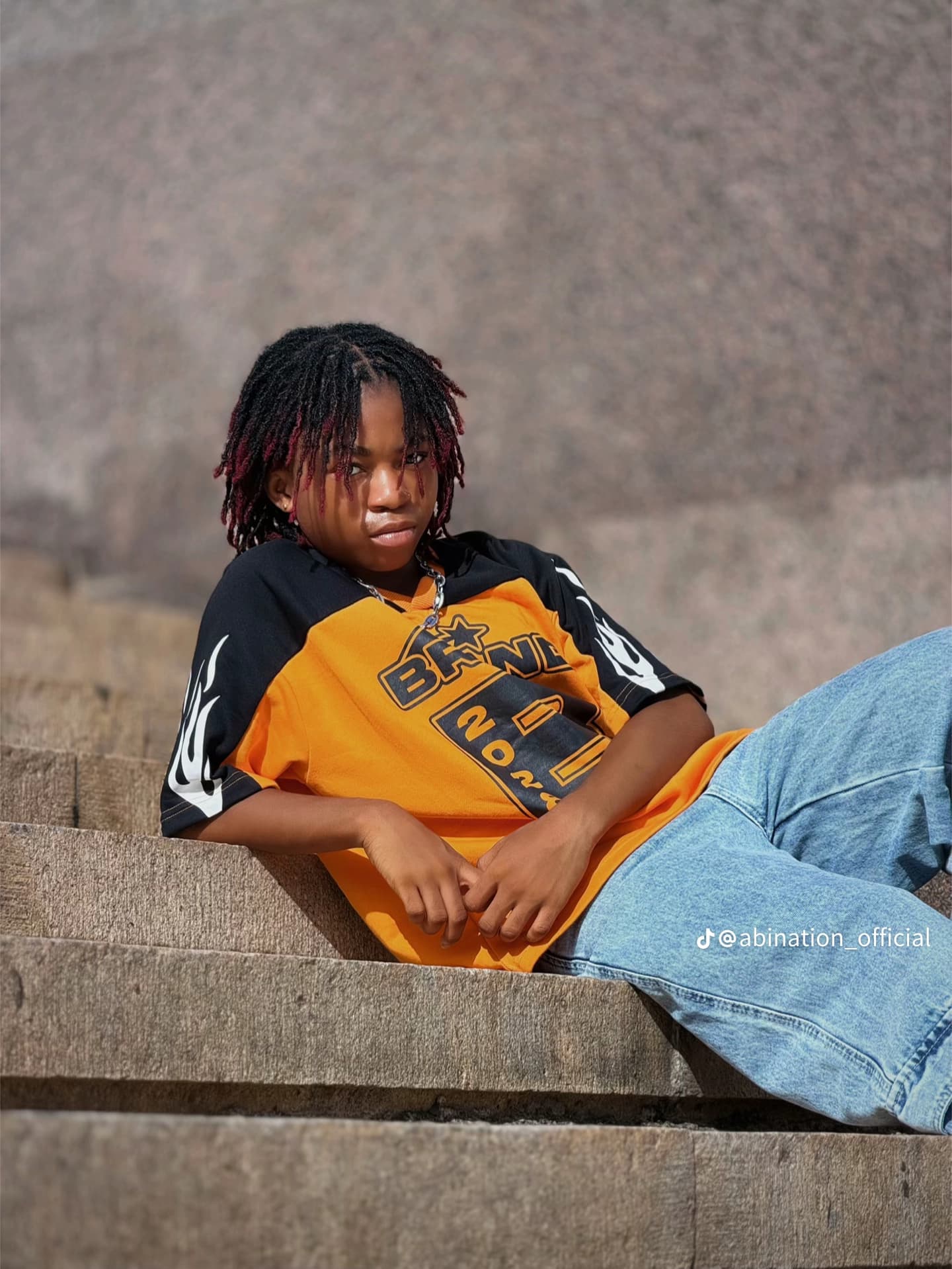 Photoshoot deal and CEO of Dromoverse